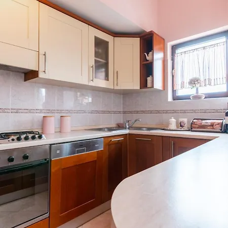 Apartment Zadar * ザダル