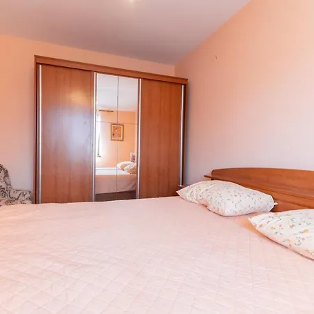 Apartment Zadar * זאדאר