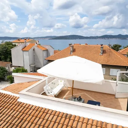Apartment Zadar * ザダル