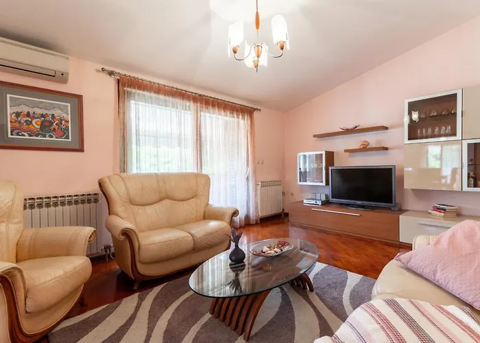 Apartment Zadar * زادار