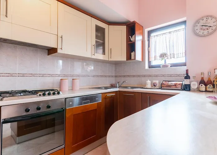 Apartment Zadar * זאדאר