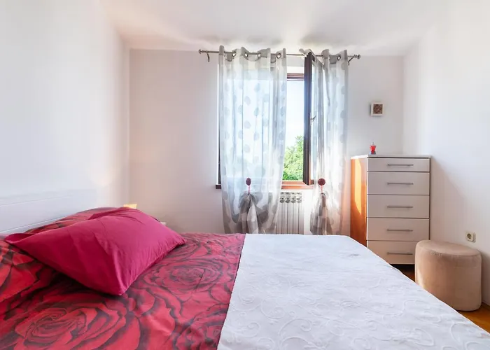 Apartment Zadar * זאדאר