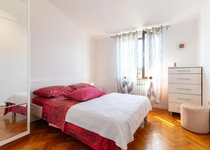 Apartment Zadar דירה