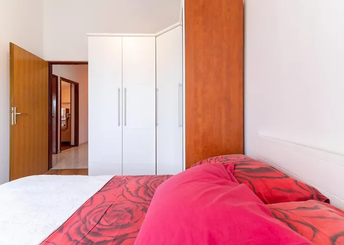 Apartment Zadar * זאדאר